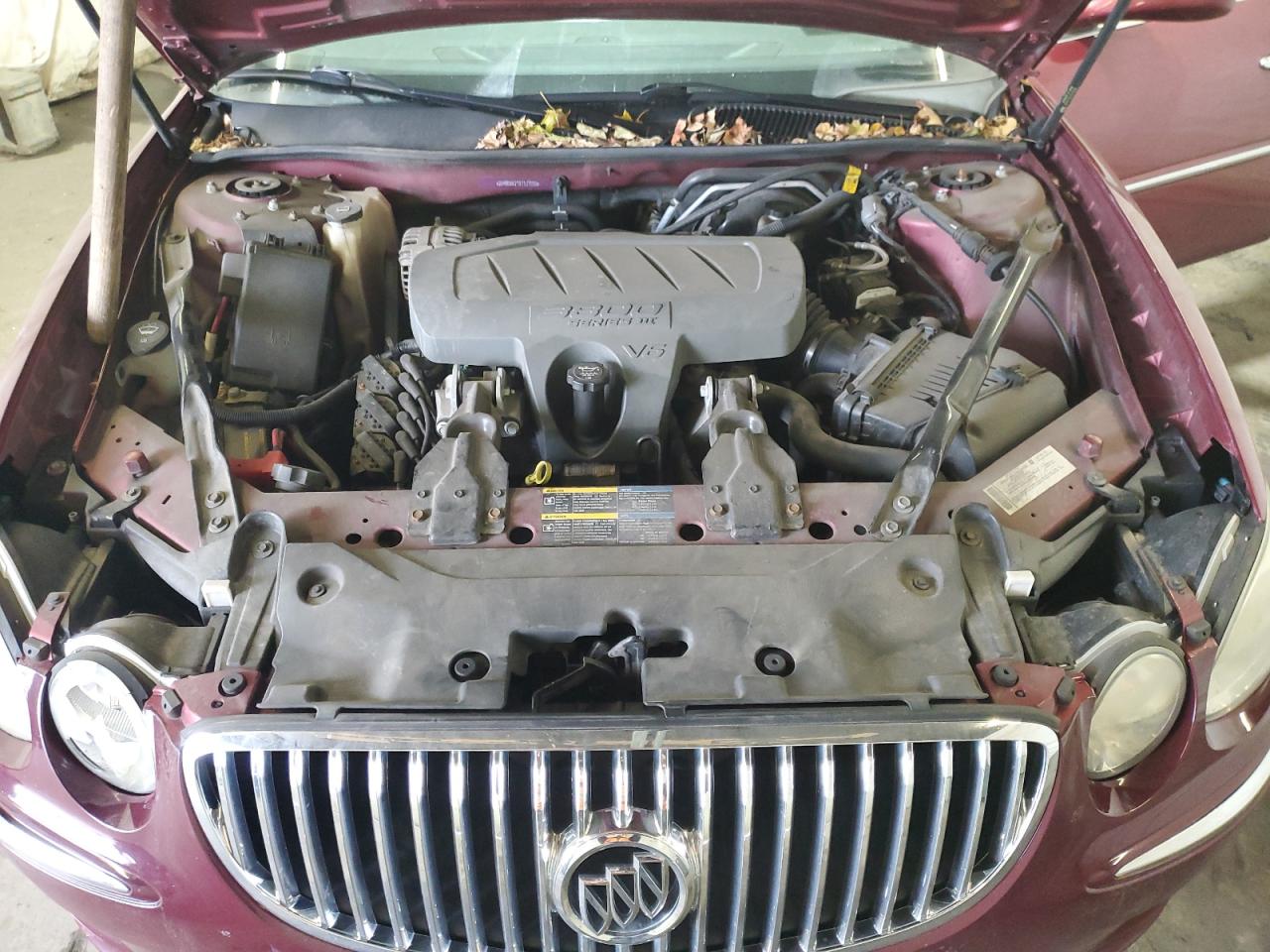 2008 Buick Lacrosse Cx VIN: 2G4WC582181171033 Lot: 90245655