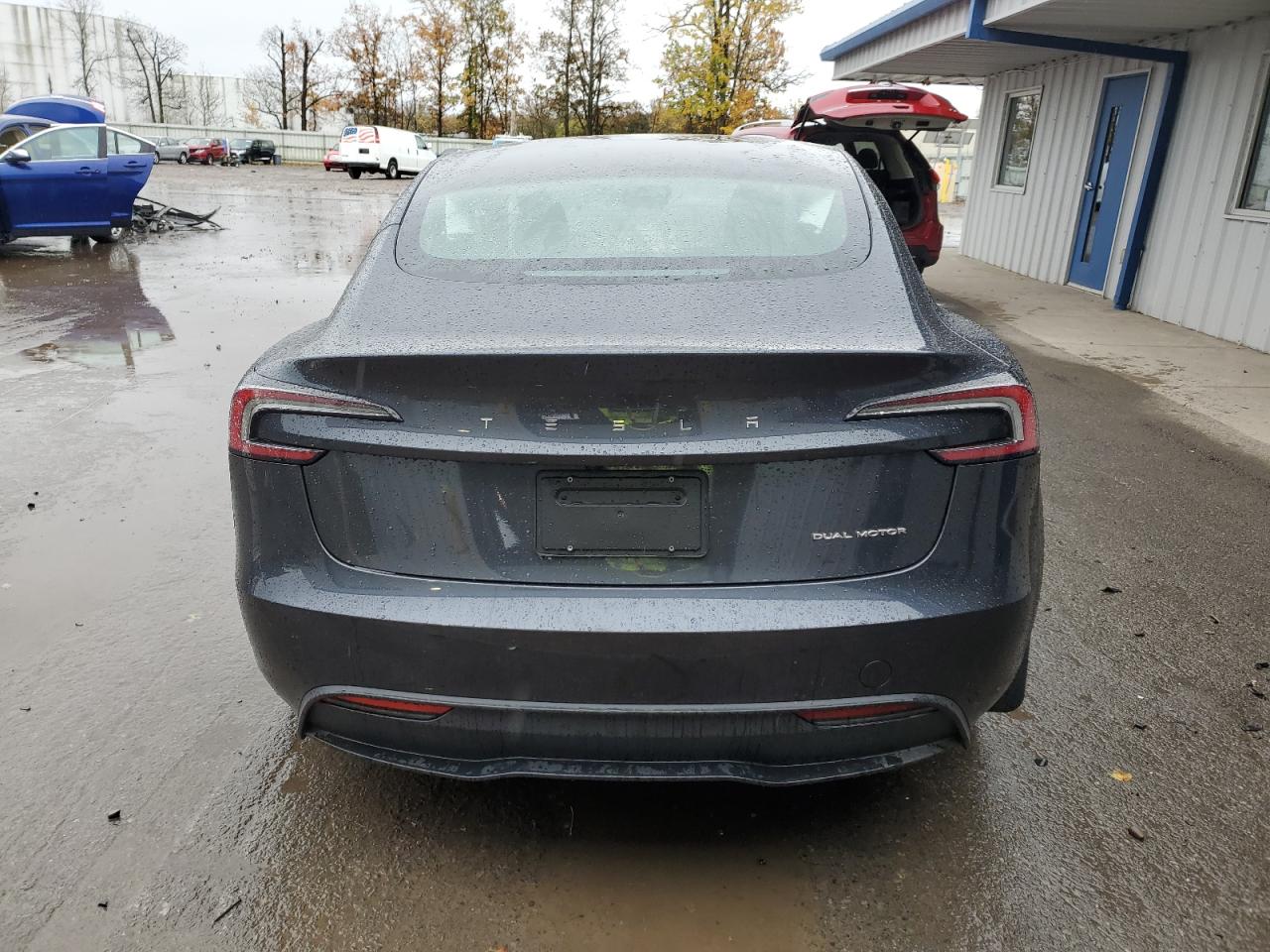 2025 Tesla Model 3 VIN: 5YJ3E1EB1SF018249 Lot: 89833685
