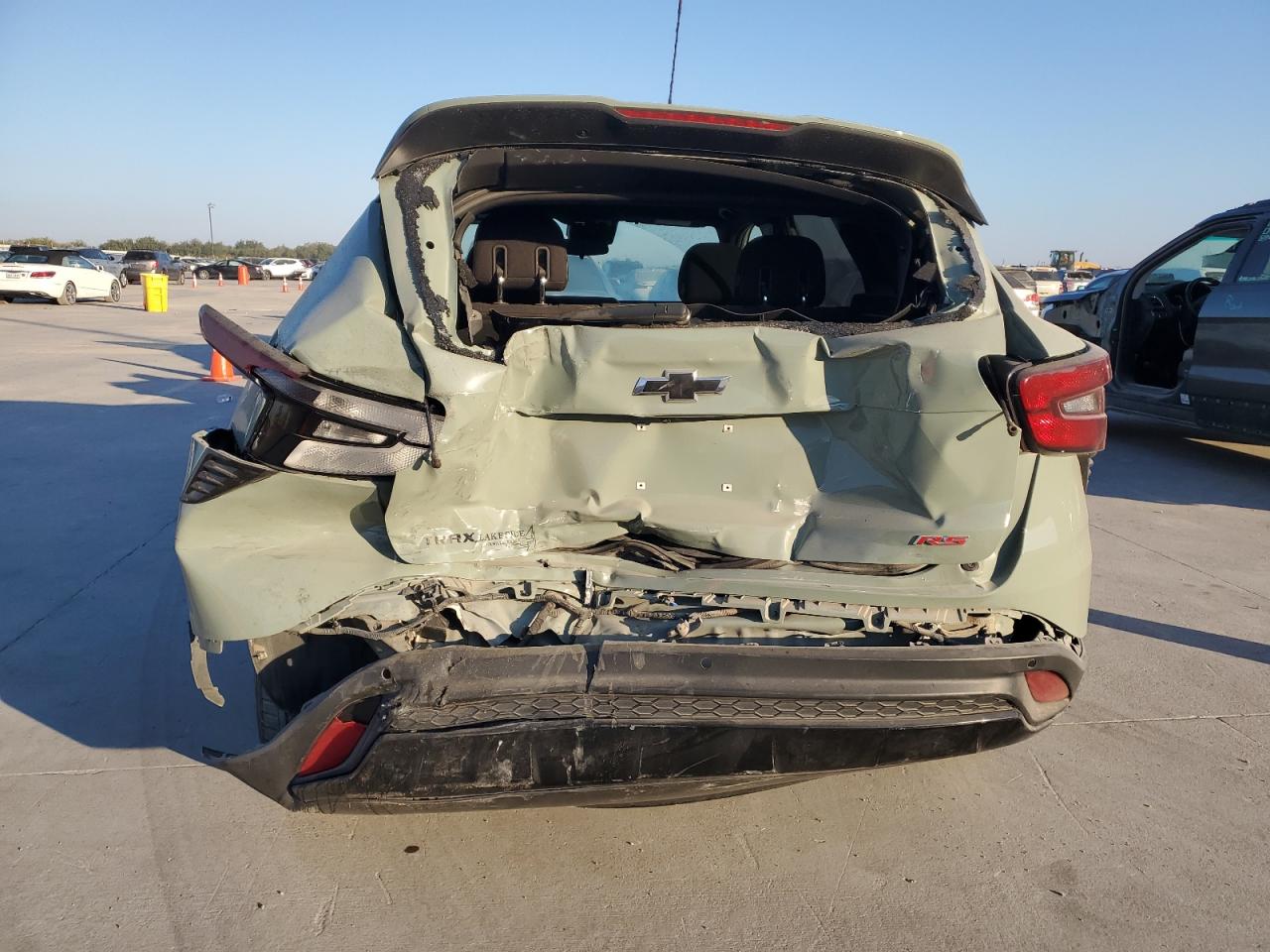 2024 Chevrolet Trax 1Rs VIN: KL77LGE24RC221151 Lot: 86549995