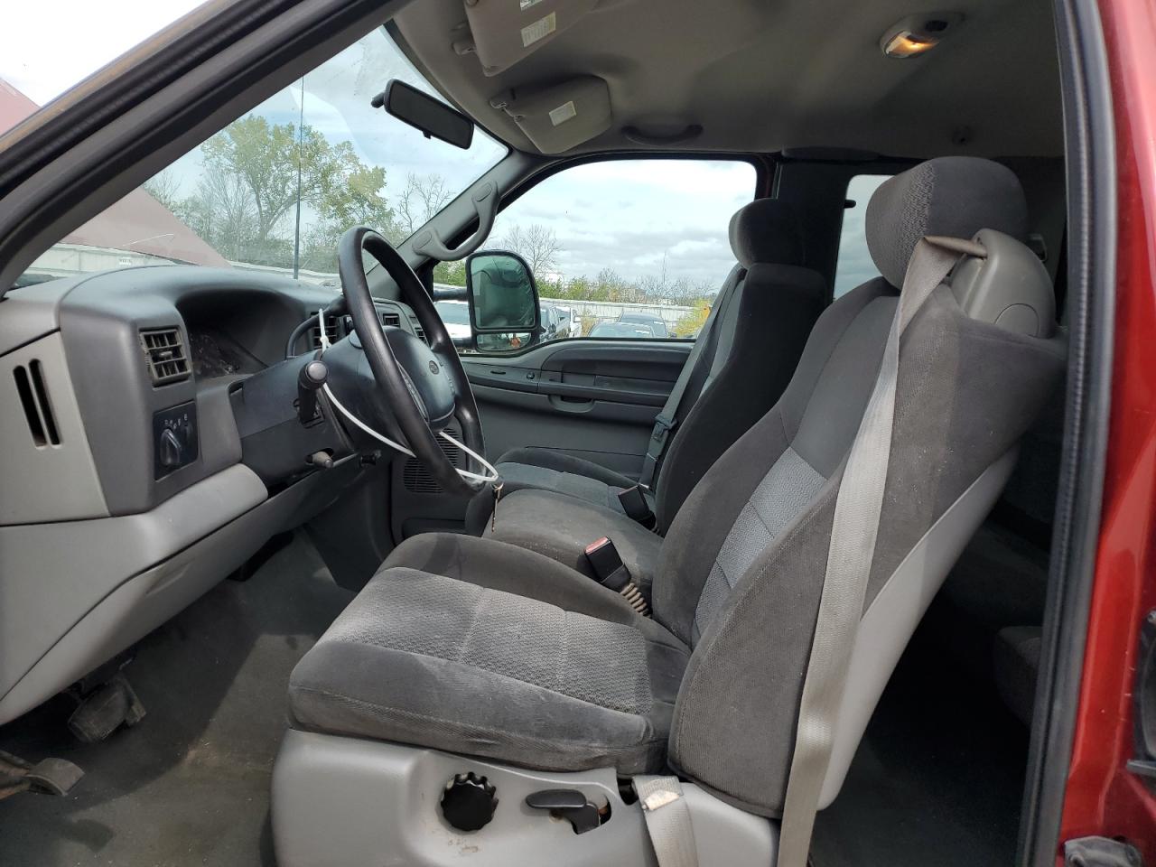 2002 Ford F250 Super Duty VIN: 1FTNX21L22EA18396 Lot: 84073365