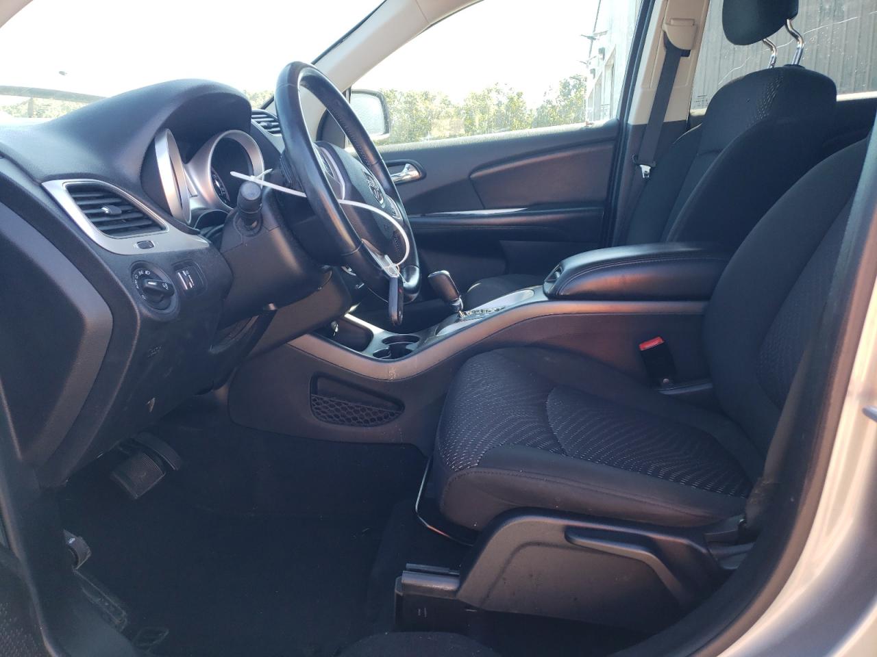 2019 Dodge Journey Se VIN: 3C4PDCBB7KT870384 Lot: 85552405