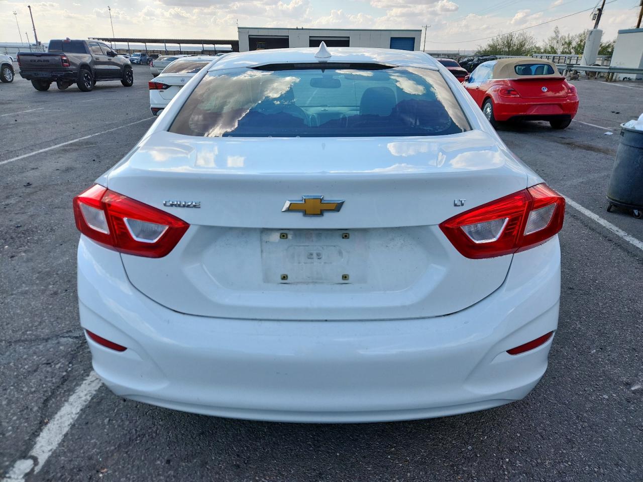 2017 Chevrolet Cruze Lt VIN: 1G1BE5SM3H7109717 Lot: 85949235