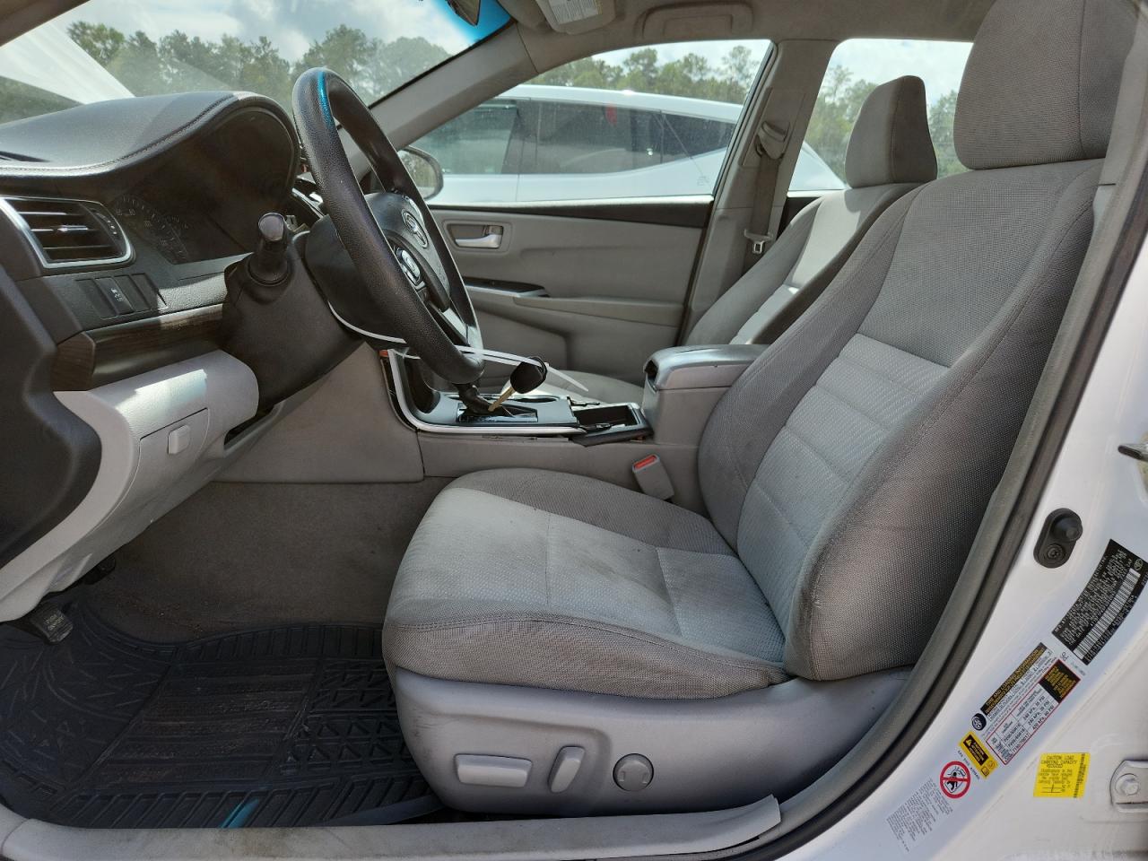 2015 Toyota Camry Le VIN: 4T1BF1FK0FU940043 Lot: 85265465