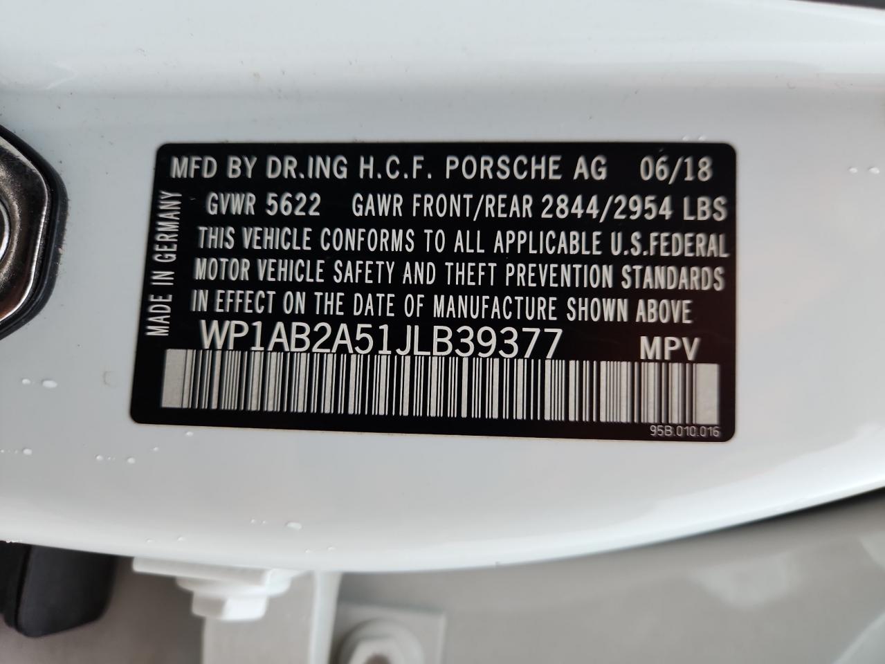 2018 Porsche Macan S VIN: WP1AB2A51JLB39377 Lot: 84520995