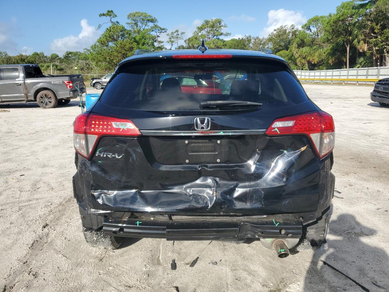 2022 Honda Hr-V Ex VIN: 3CZRU5H51NM726988 Lot: 85101435
