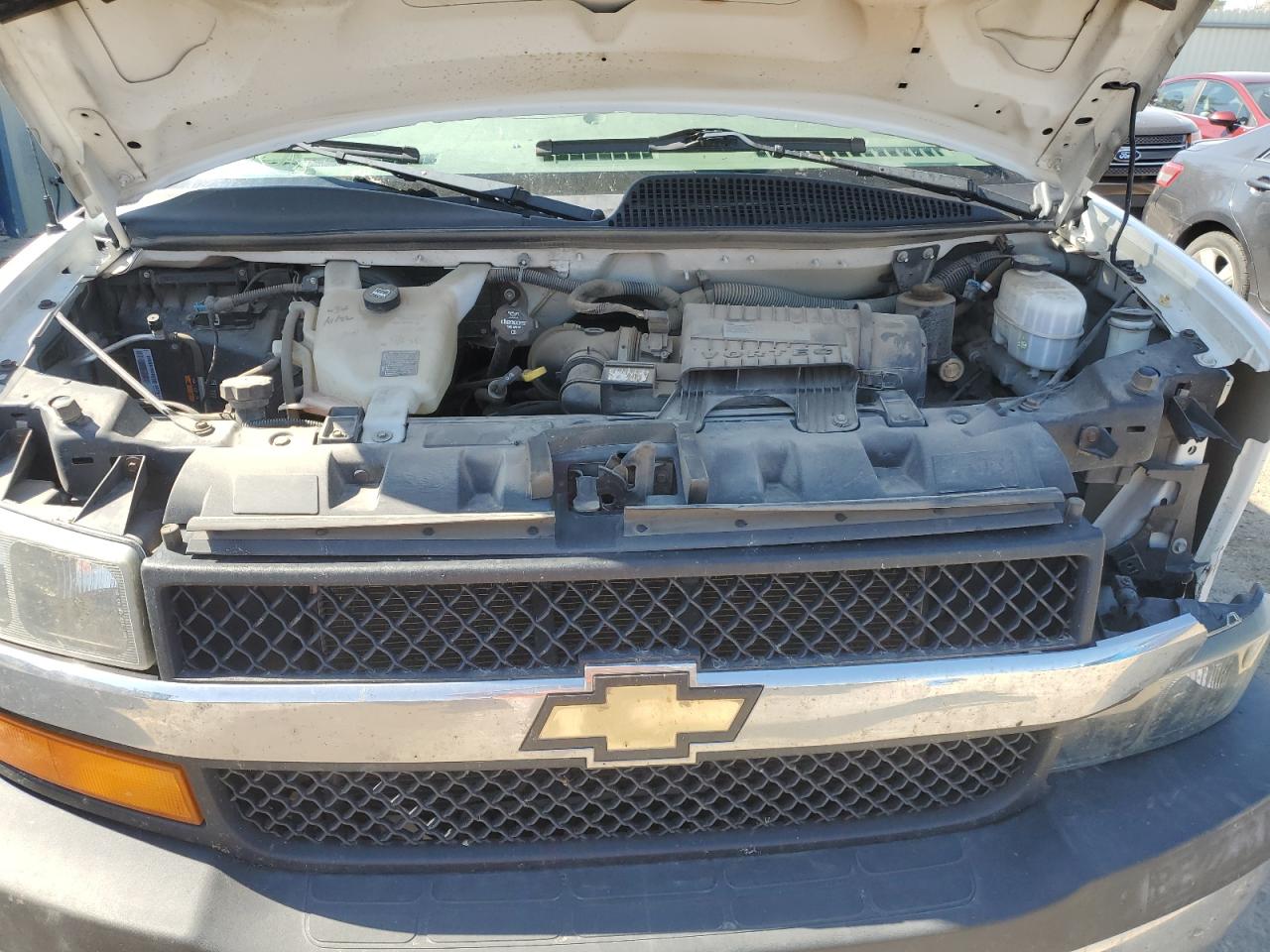 2018 Chevrolet Express G2500 VIN: 1GCWGAFG4J1906132 Lot: 84757585