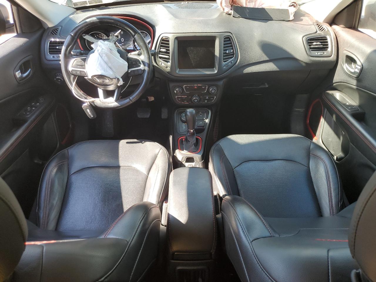 2019 Jeep Compass Trailhawk VIN: 3C4NJDDB8KT818653 Lot: 85096705