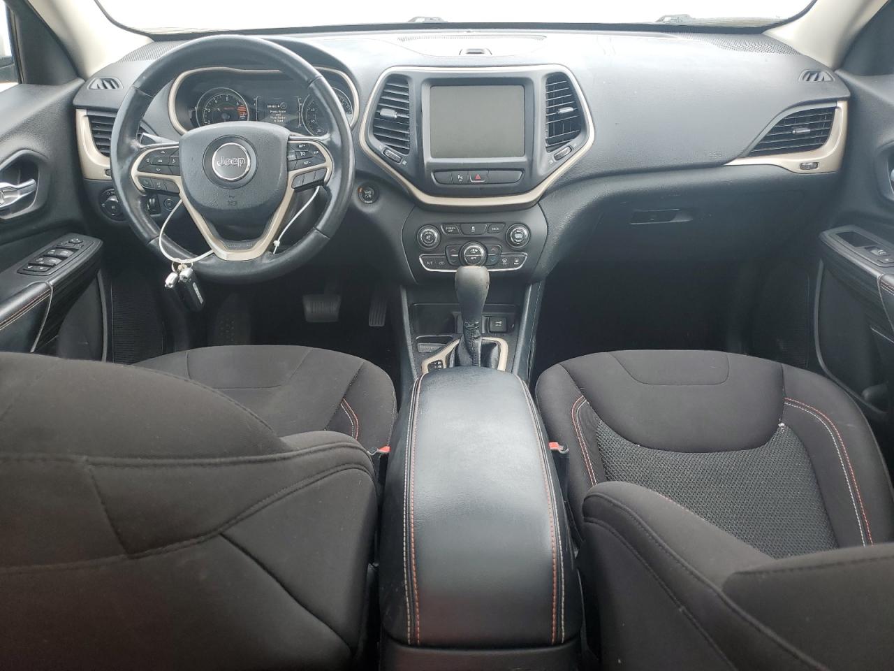 2016 Jeep Cherokee Latitude VIN: 1C4PJLCB0GW291200 Lot: 82283375