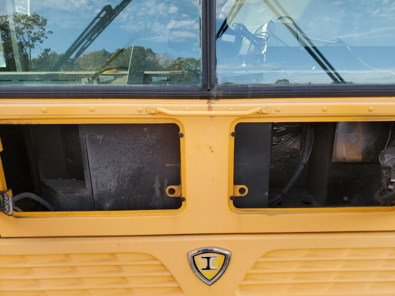 2015 Ic Corporation Ce Series School - School Bus VIN: 4DRBWAAN3FB646245 Lot: 84572945