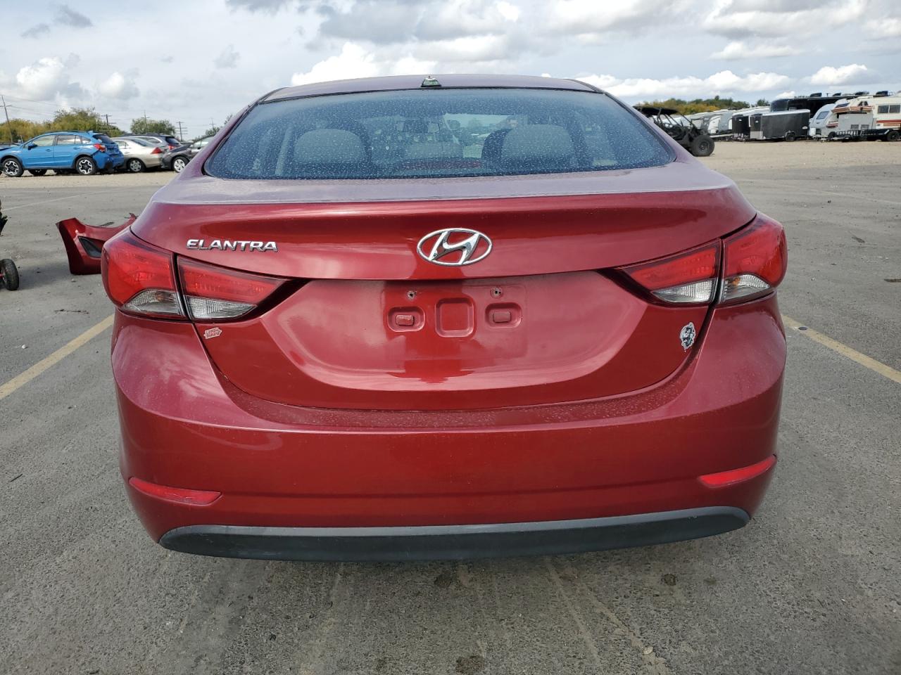 2016 Hyundai Elantra Se VIN: 5NPDH4AE8GH698852 Lot: 82233205