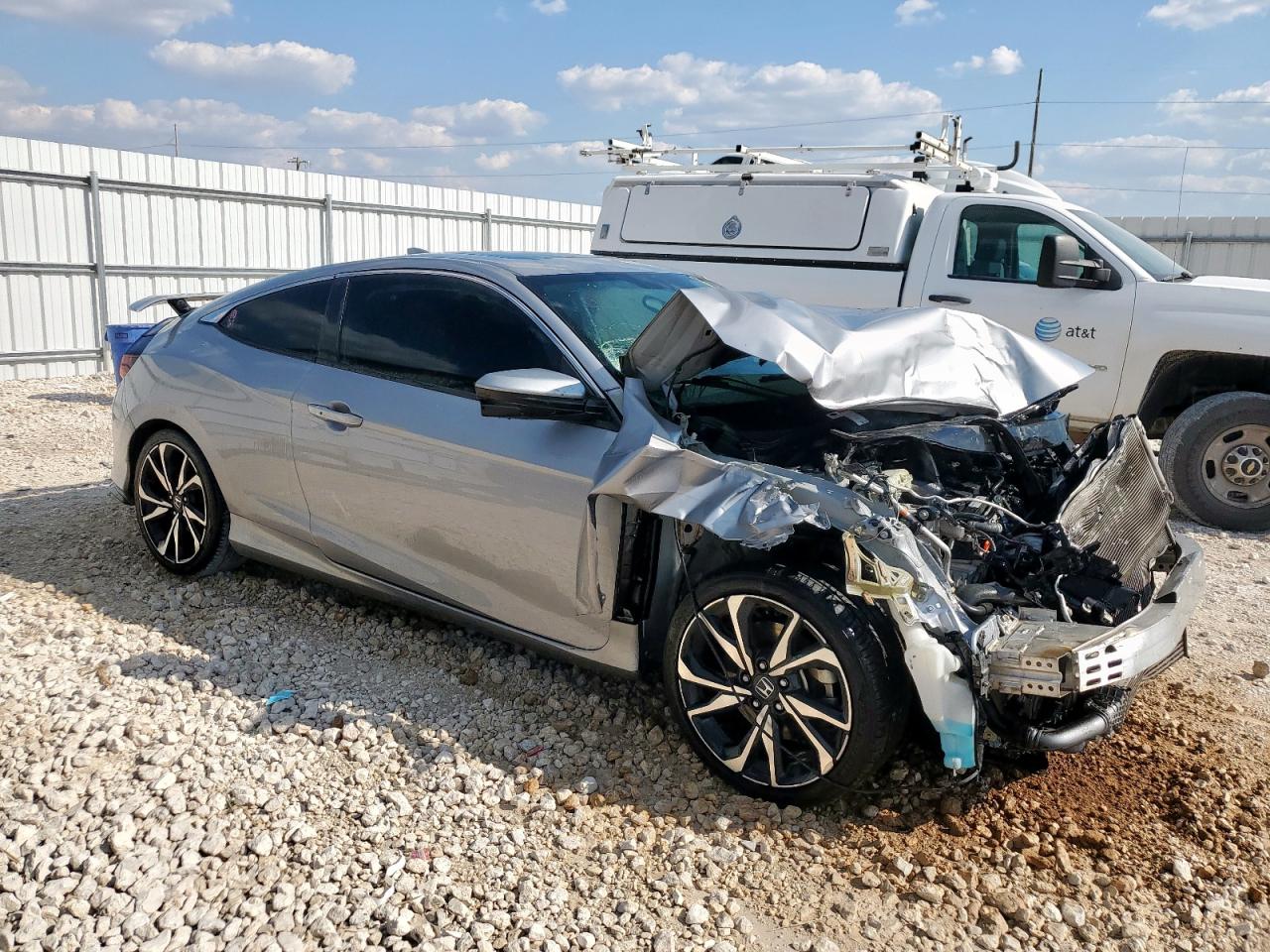 2018 Honda Civic Si VIN: 2HGFC3A55JH752322 Lot: 84900985
