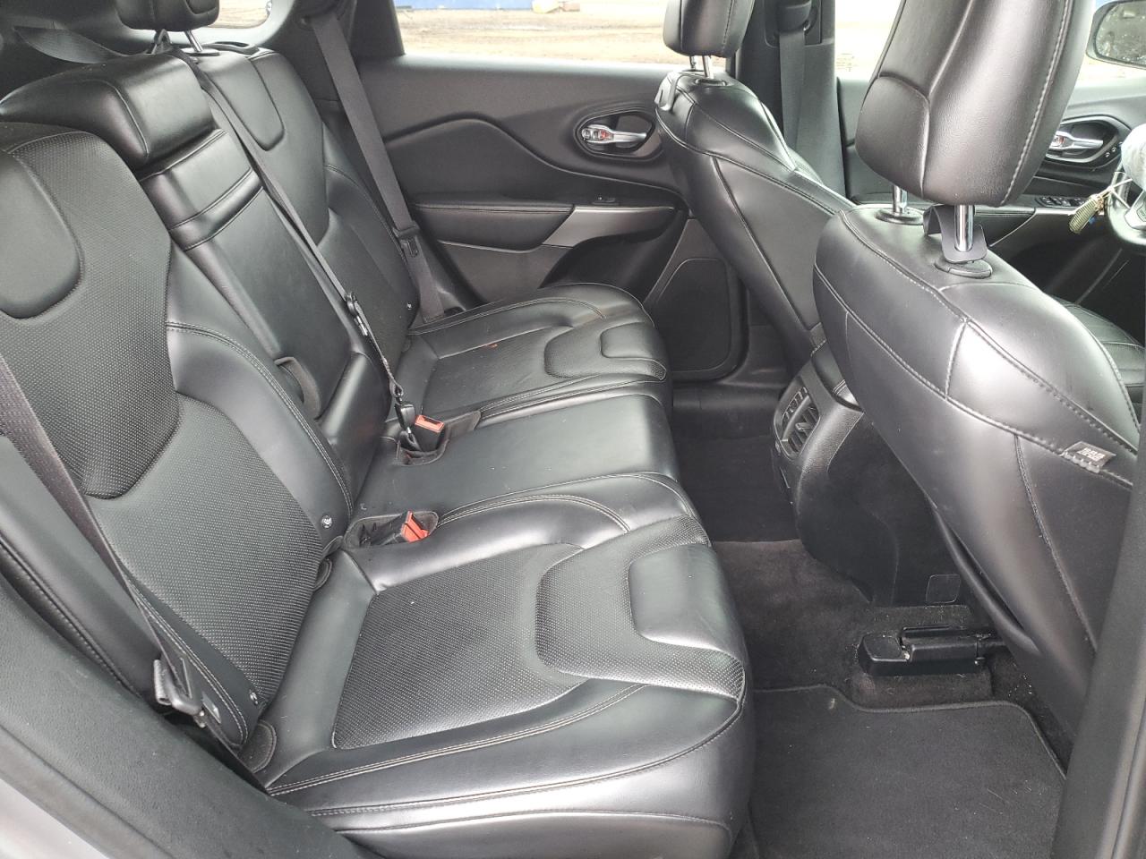 2019 Jeep Cherokee Limited VIN: 1C4PJMDN2KD133685 Lot: 85323275