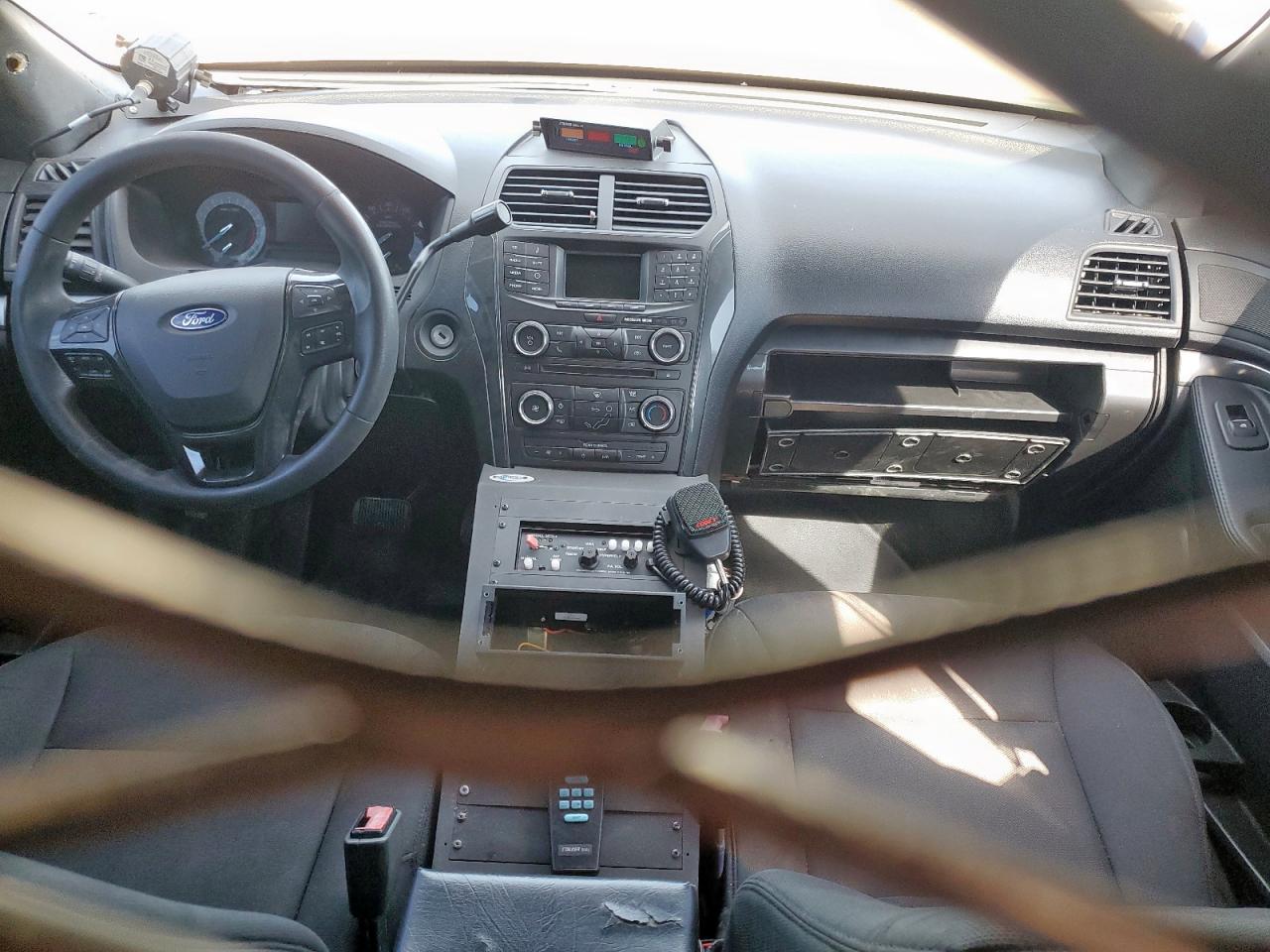 2017 Ford Explorer Police Interceptor VIN: 1FM5K8AR9HGE39952 Lot: 81106995