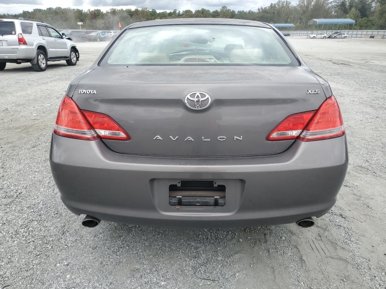 2007 Toyota Avalon Xl VIN: 4T1BK36B37U218137 Lot: 82266605