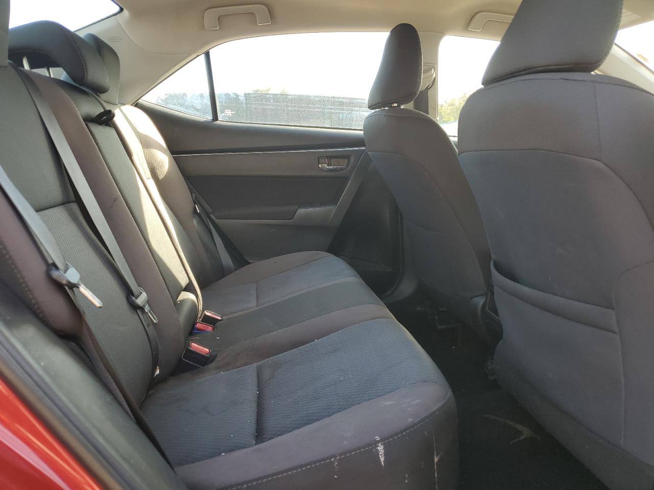 2019 Toyota Corolla L VIN: 2T1BURHE0KC183202 Lot: 85482845