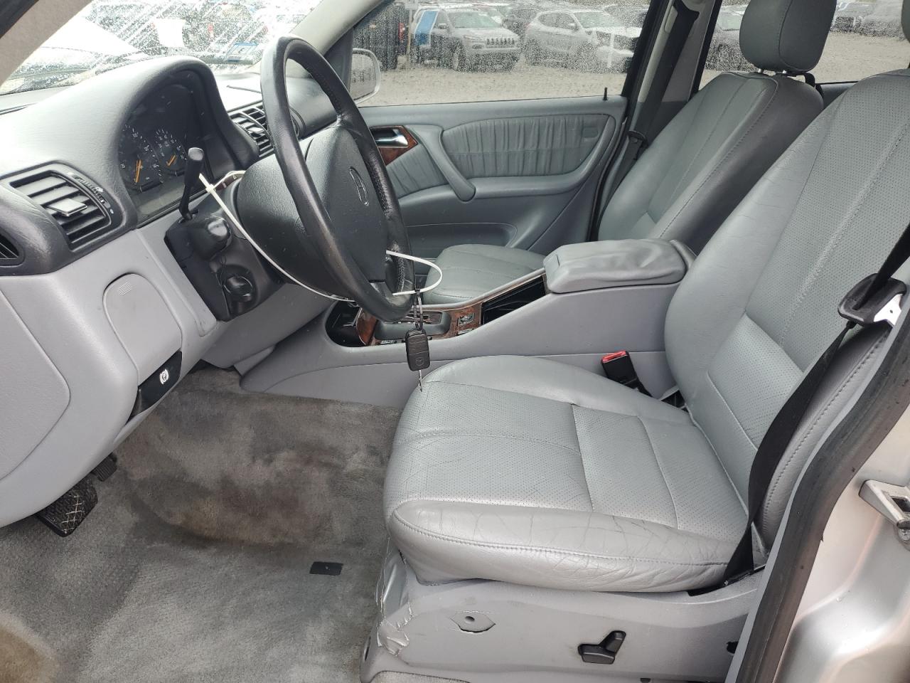 2002 Mercedes-Benz Ml 320 VIN: 4JGAB54E92A291883 Lot: 82401005