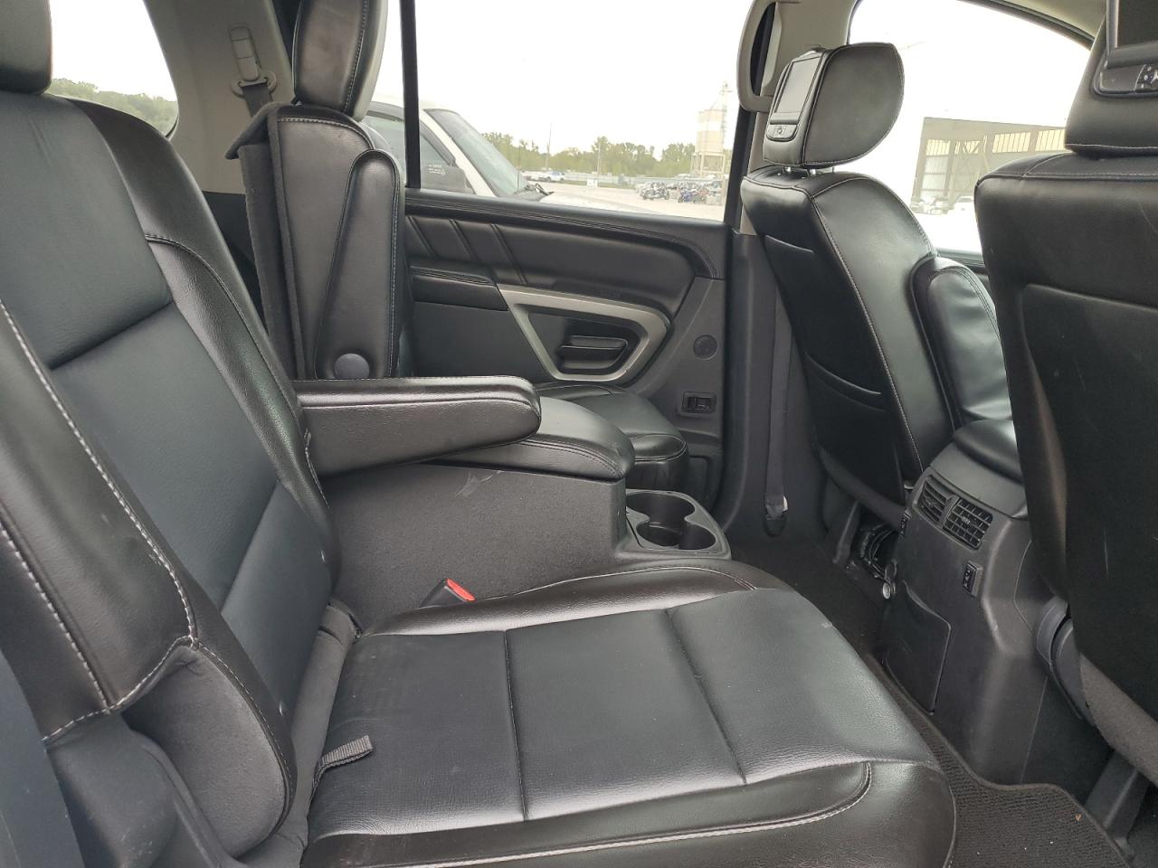 2015 Nissan Armada Platinum VIN: 5N1BA0NE3FN613019 Lot: 82242175