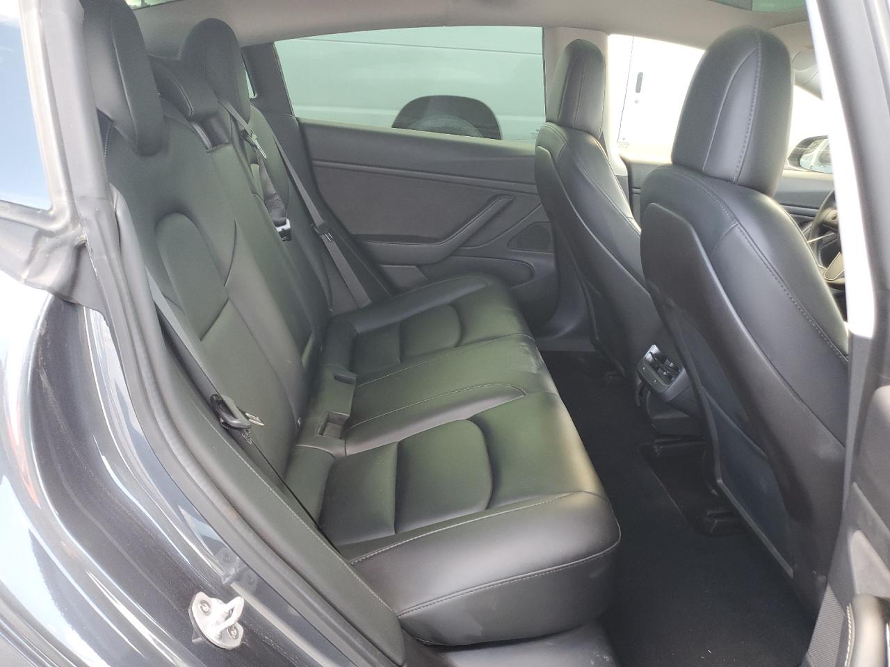 2020 Tesla Model 3 VIN: 5YJ3E1EC6LF652036 Lot: 84765635