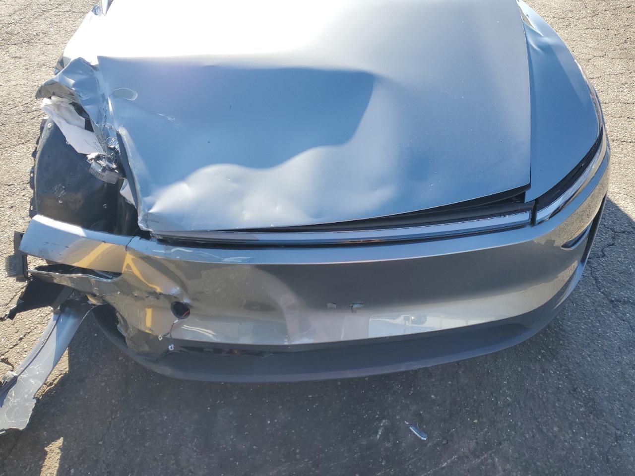 2026 Tesla Model Y VIN: 7SAYGDEE9TF373296 Lot: 85136175
