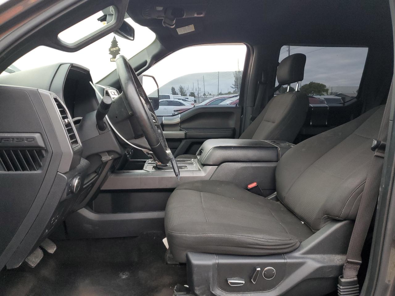 2017 Ford F150 Supercrew VIN: 1FTEW1CP5HFC42861 Lot: 90377905