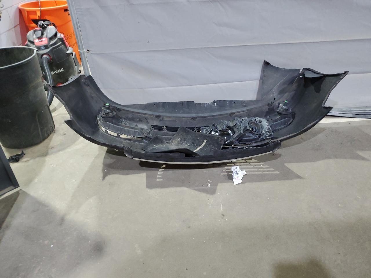 2011 Chrysler Town & Country Touring L VIN: 2A4RR8DG1BR635797 Lot: 85089165