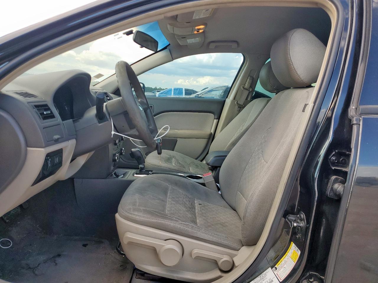 2012 Ford Fusion S VIN: 3FAHP0GA8CR274957 Lot: 85783085