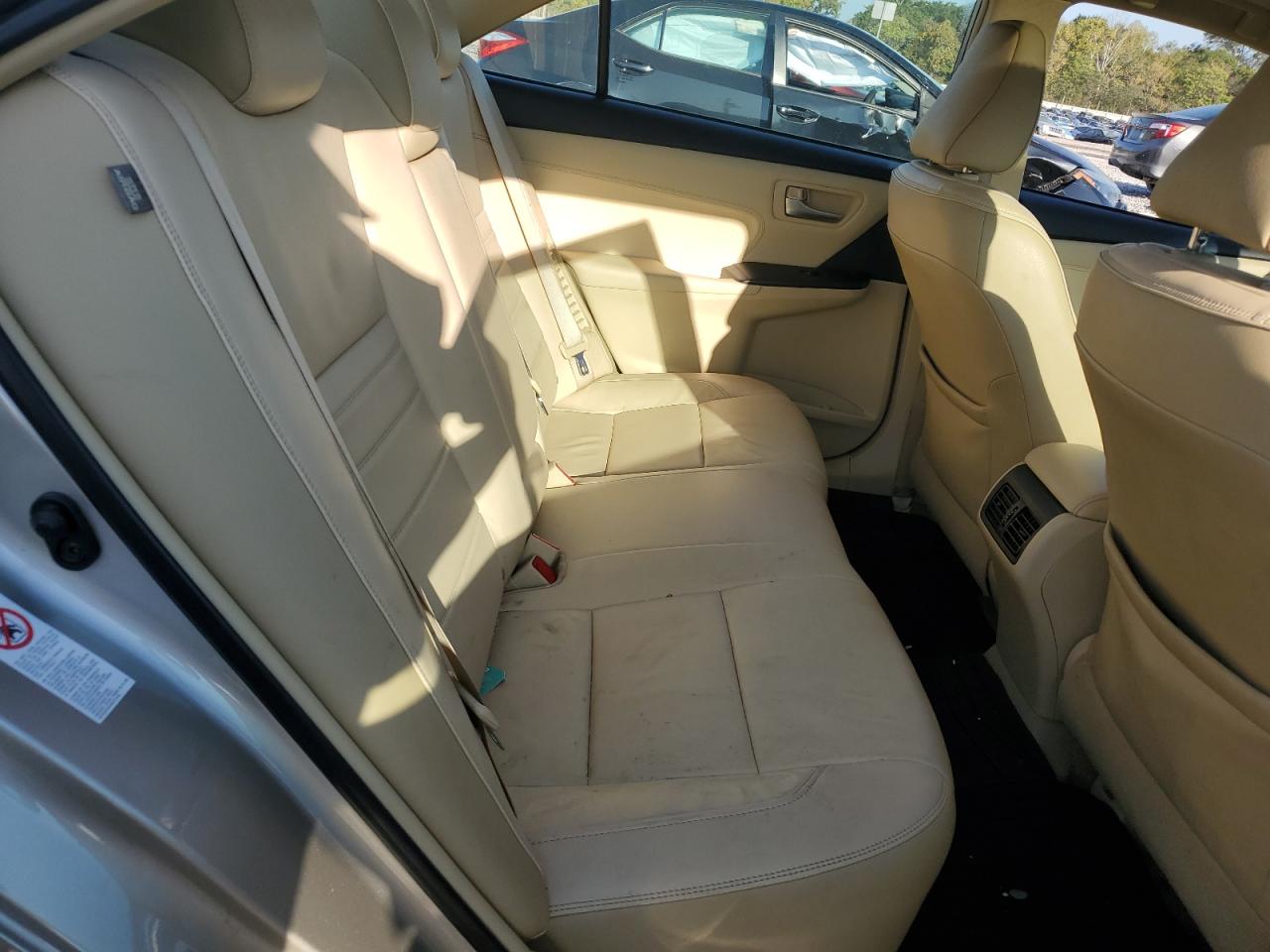 2015 Toyota Camry Hybrid VIN: 4T1BD1FK1FU164396 Lot: 81935985