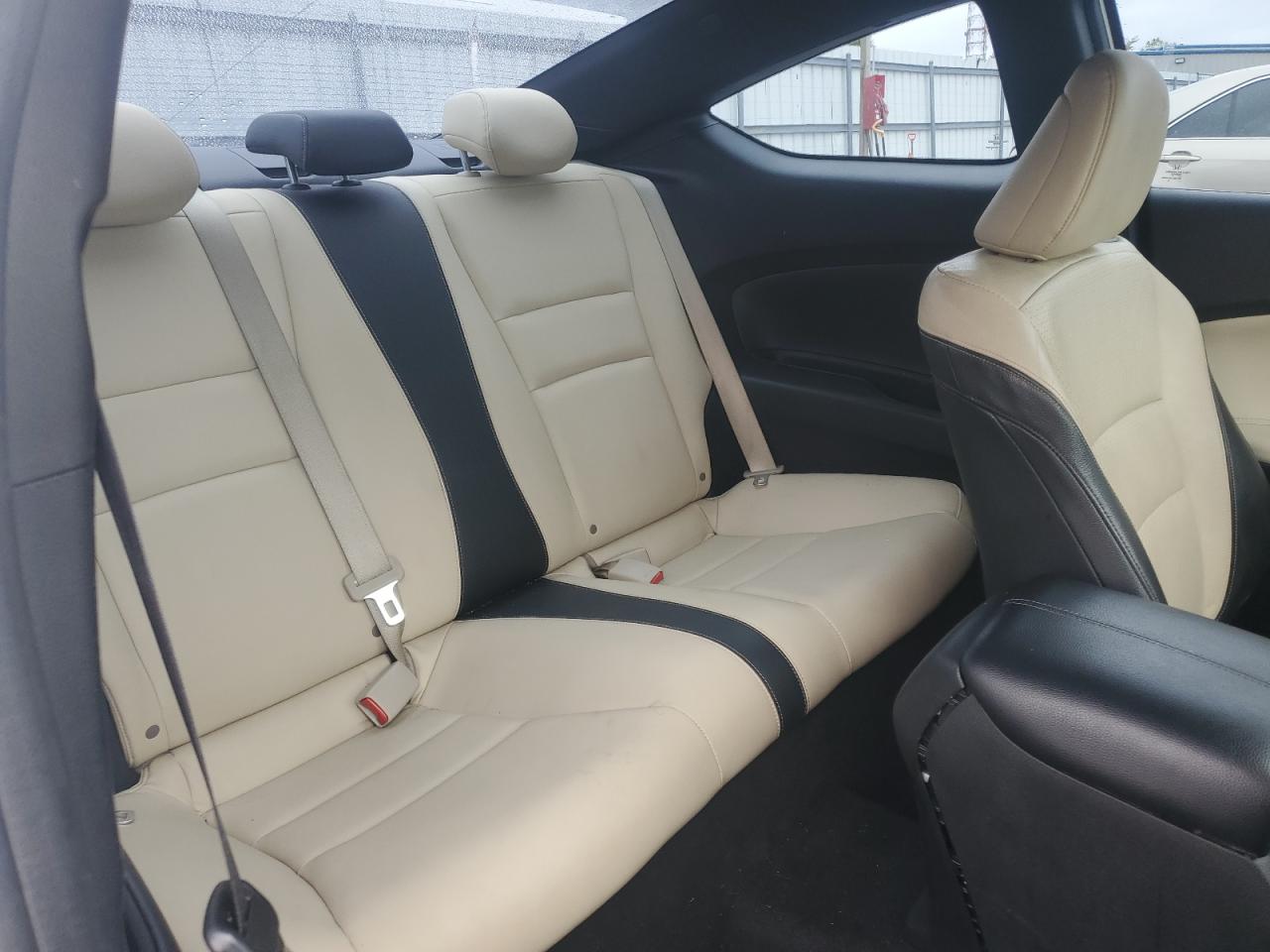 2016 Honda Accord Exl VIN: 1HGCT2B81GA001196 Lot: 86301345