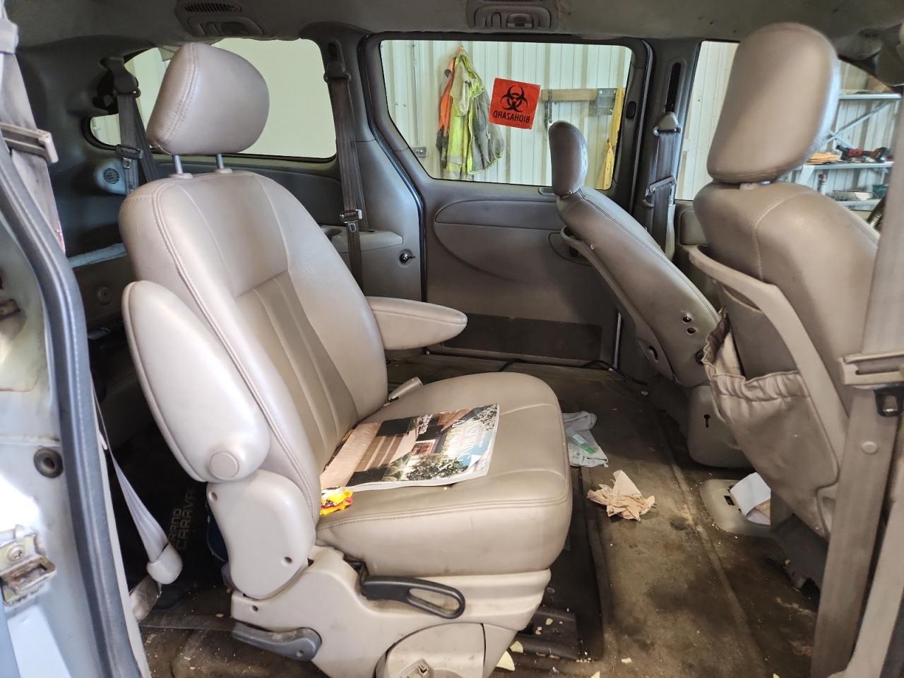 2003 Chrysler Town & Country Lxi VIN: 2C4GP54L13R354468 Lot: 85477255