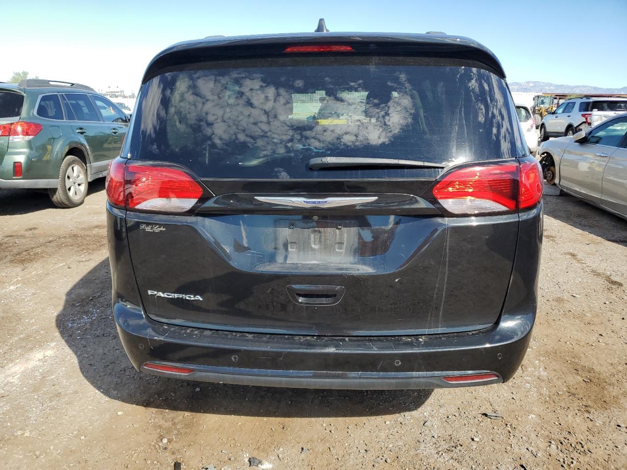 2019 Chrysler Pacifica Touring L VIN: 2C4RC1BG7KR651486 Lot: 83827225