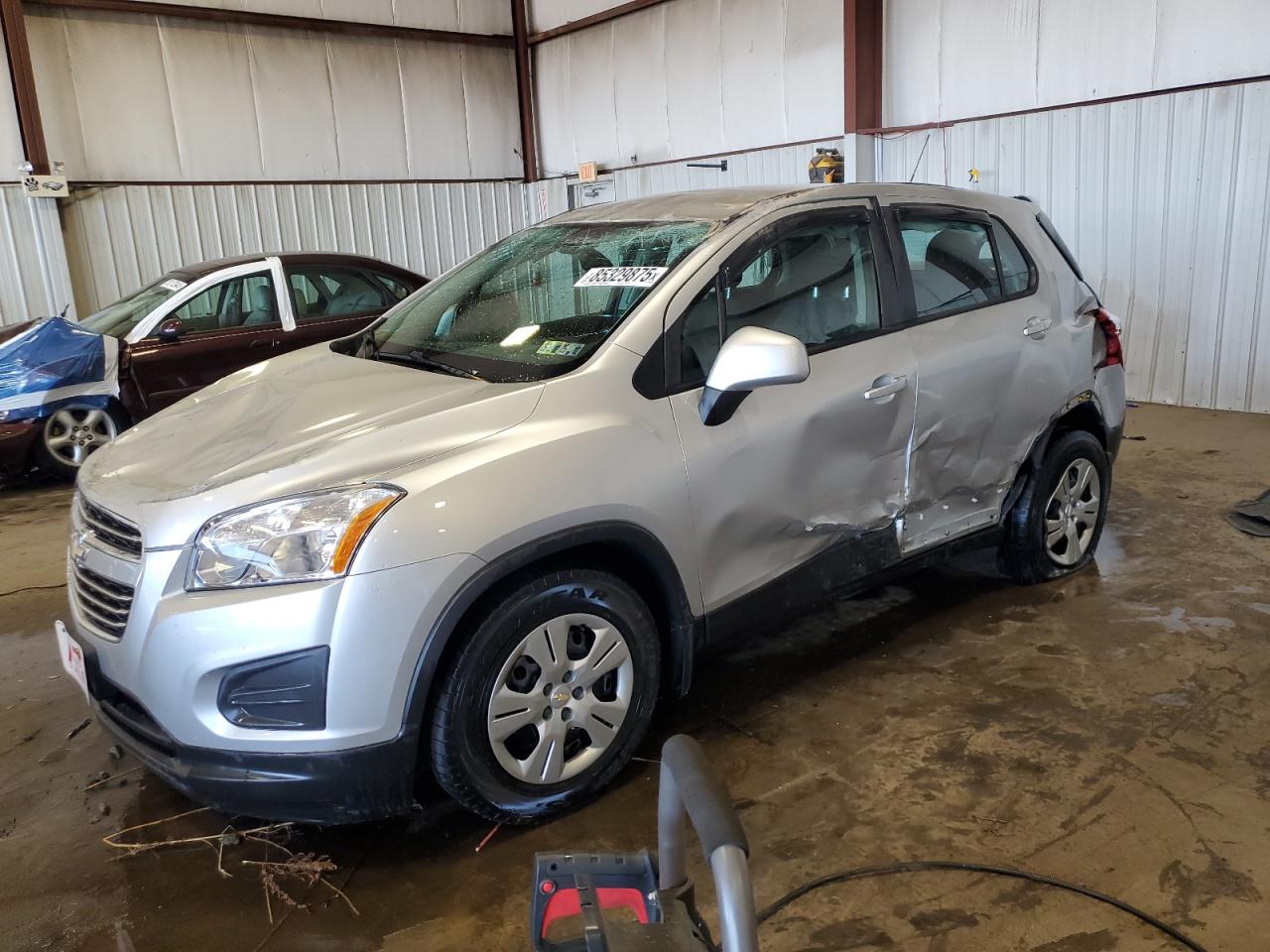 2016 Chevrolet Trax Ls VIN: KL7CJKSB6GB558788 Lot: 85329875
