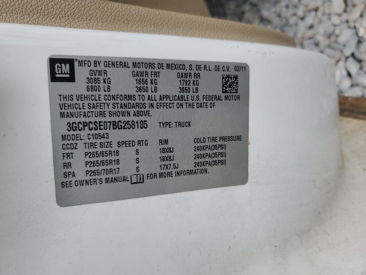 2011 Chevrolet Silverado C1500 Lt VIN: 3GCPCSE07BG258105 Lot: 82325055