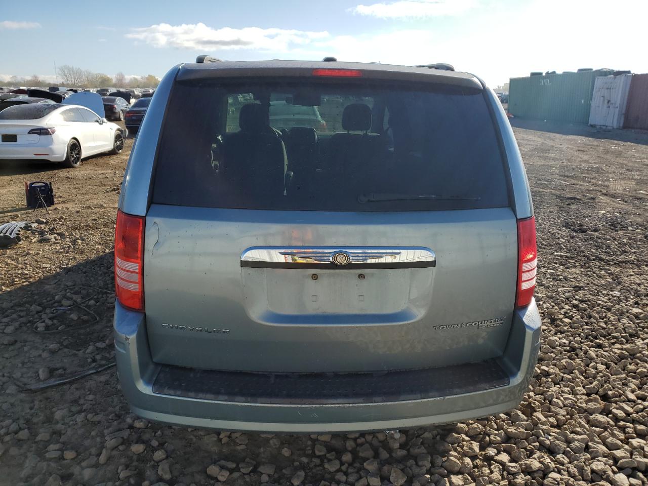 2010 Chrysler Town & Country Touring VIN: 2A4RR5D18AR306636 Lot: 90593735