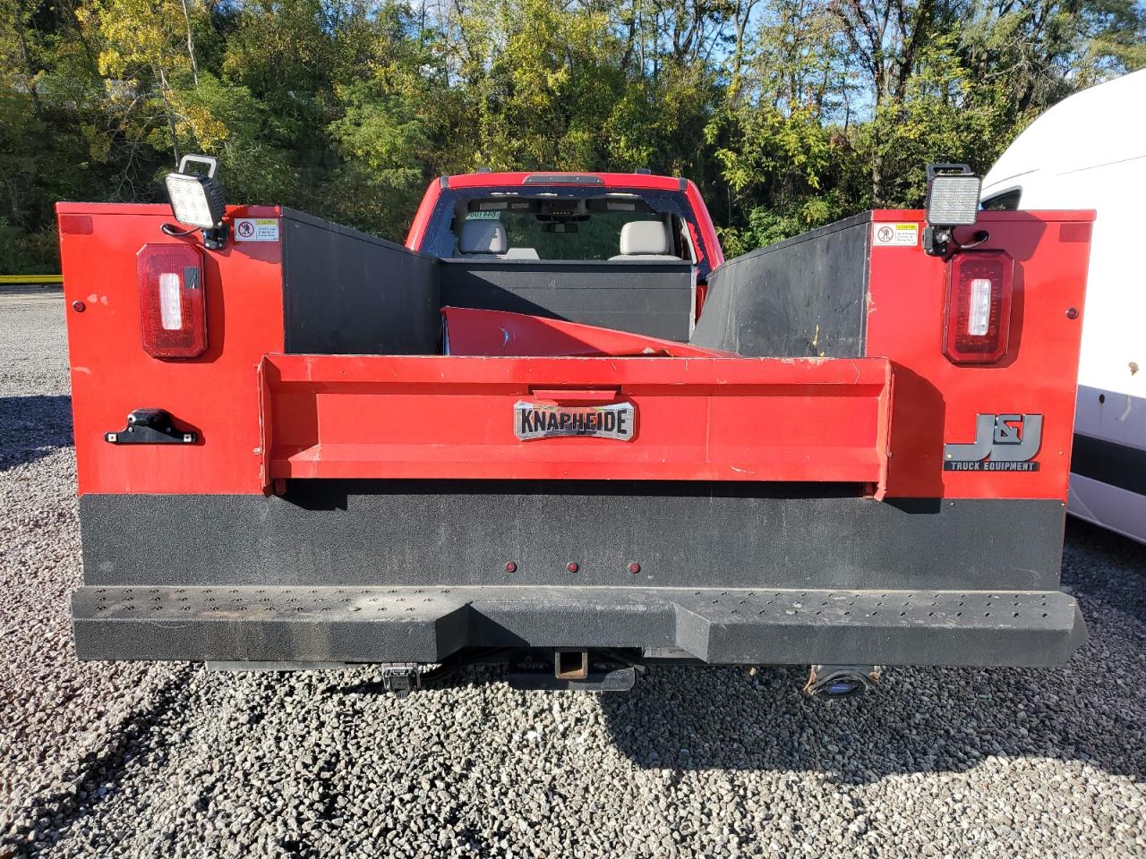 2020 Ford F550 Super Duty VIN: 1FDUF5HT2LDA08637 Lot: 84410845