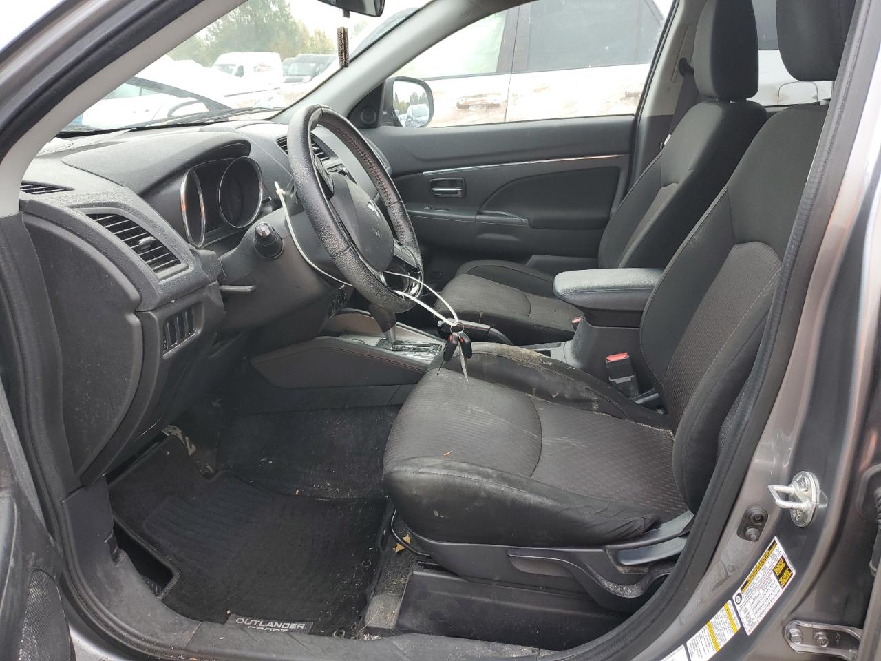 2018 Mitsubishi Outlander Sport Es VIN: JA4AR3AU7JU014897 Lot: 89884155