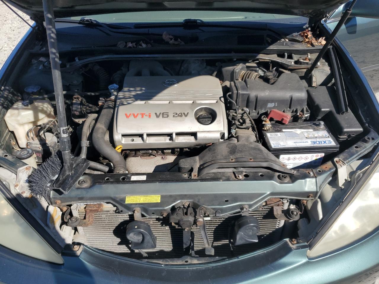 2004 Toyota Camry Le VIN: 4T1BF32K54U064570 Lot: 84811775