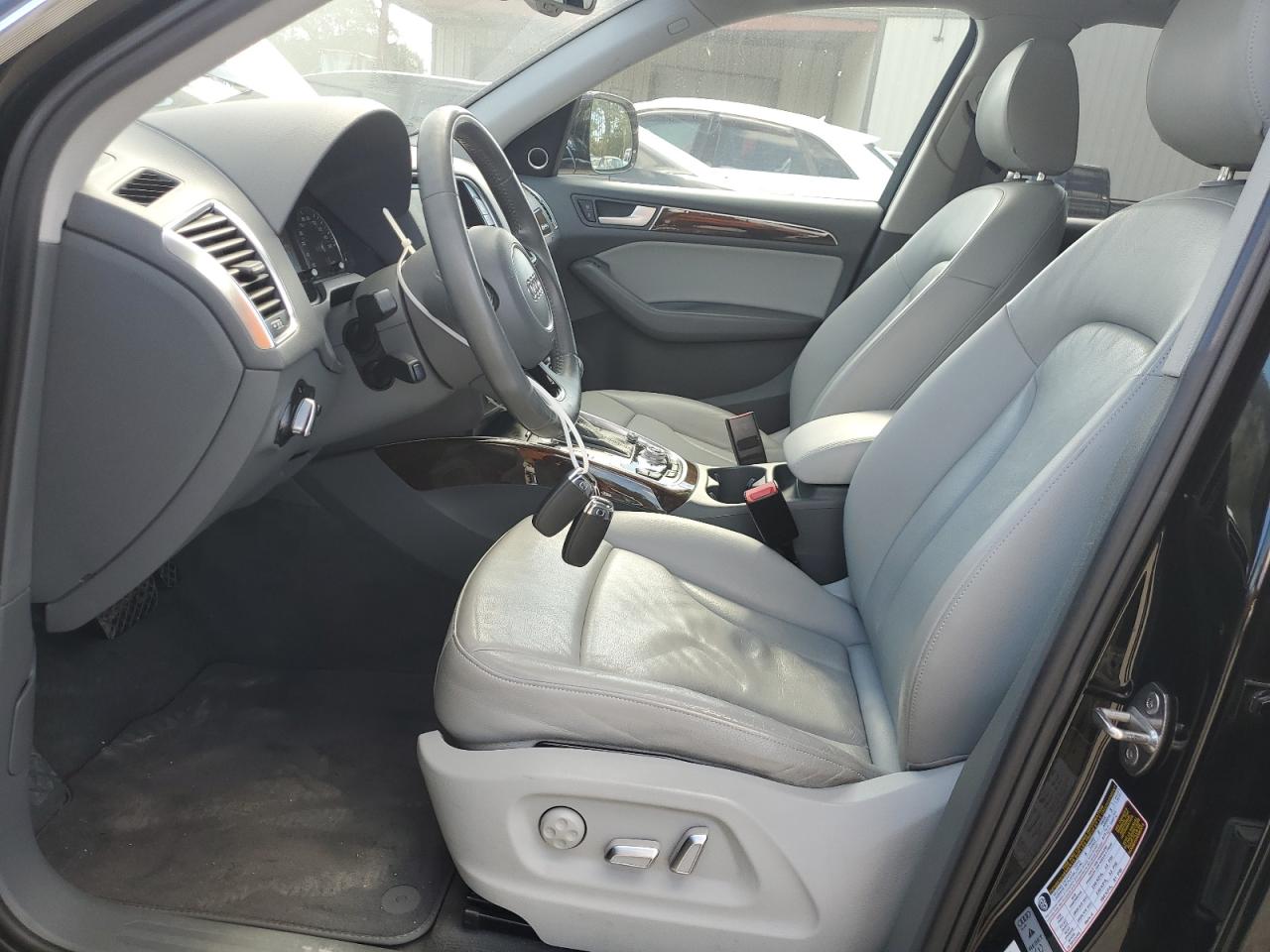 2015 Audi Q5 Premium Plus VIN: WA1DGAFP1FA071860 Lot: 84020125
