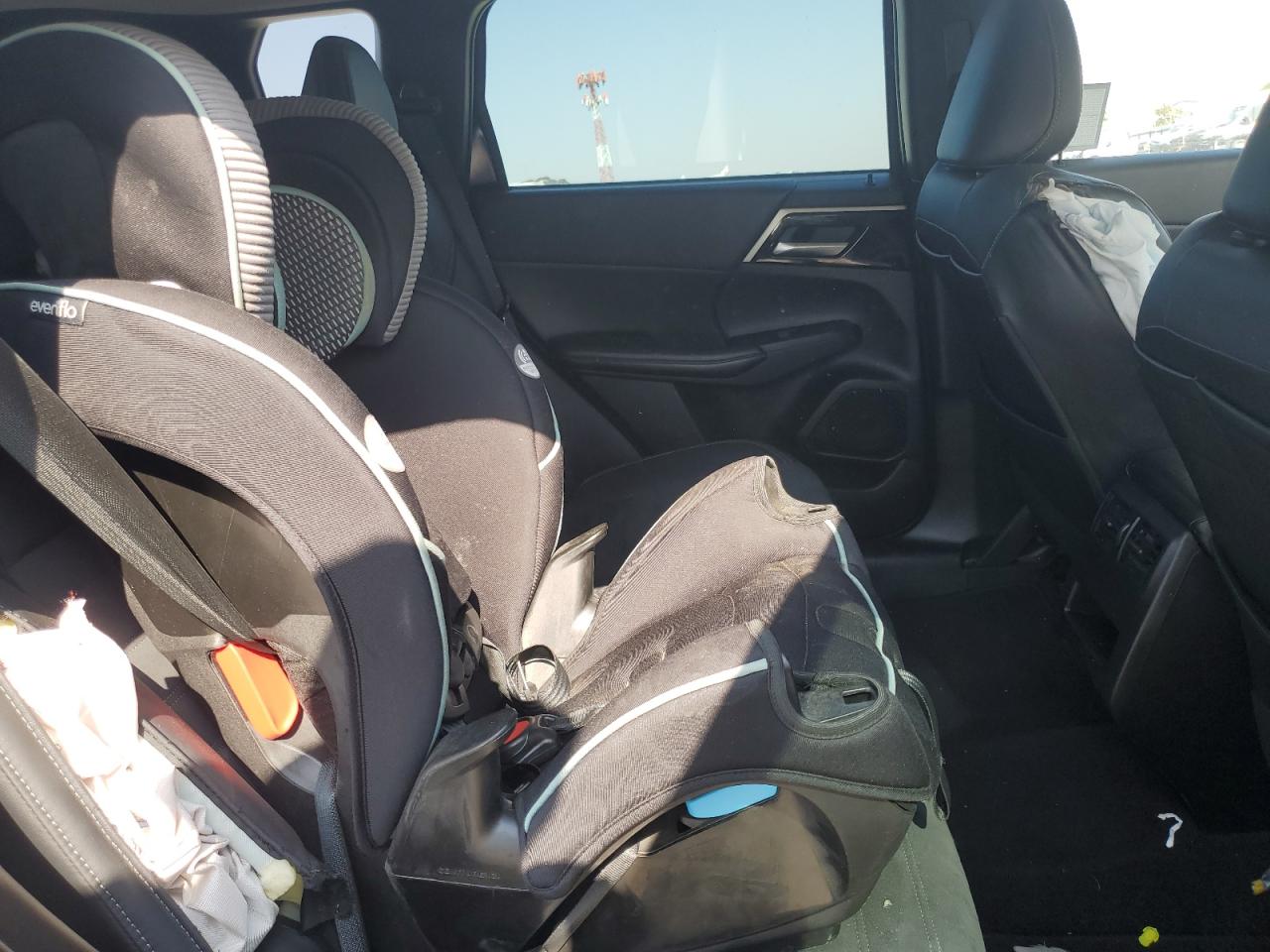 2022 Mitsubishi Outlander Se VIN: JA4J4UA8XNZ080831 Lot: 90629935