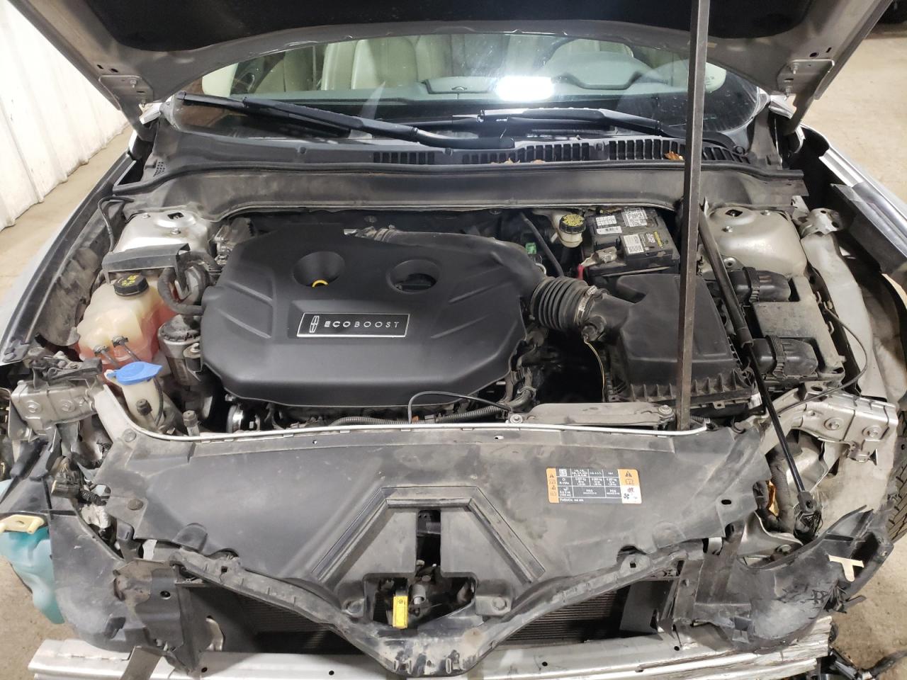 2014 Lincoln Mkz VIN: 3LN6L2J92ER800733 Lot: 86192795