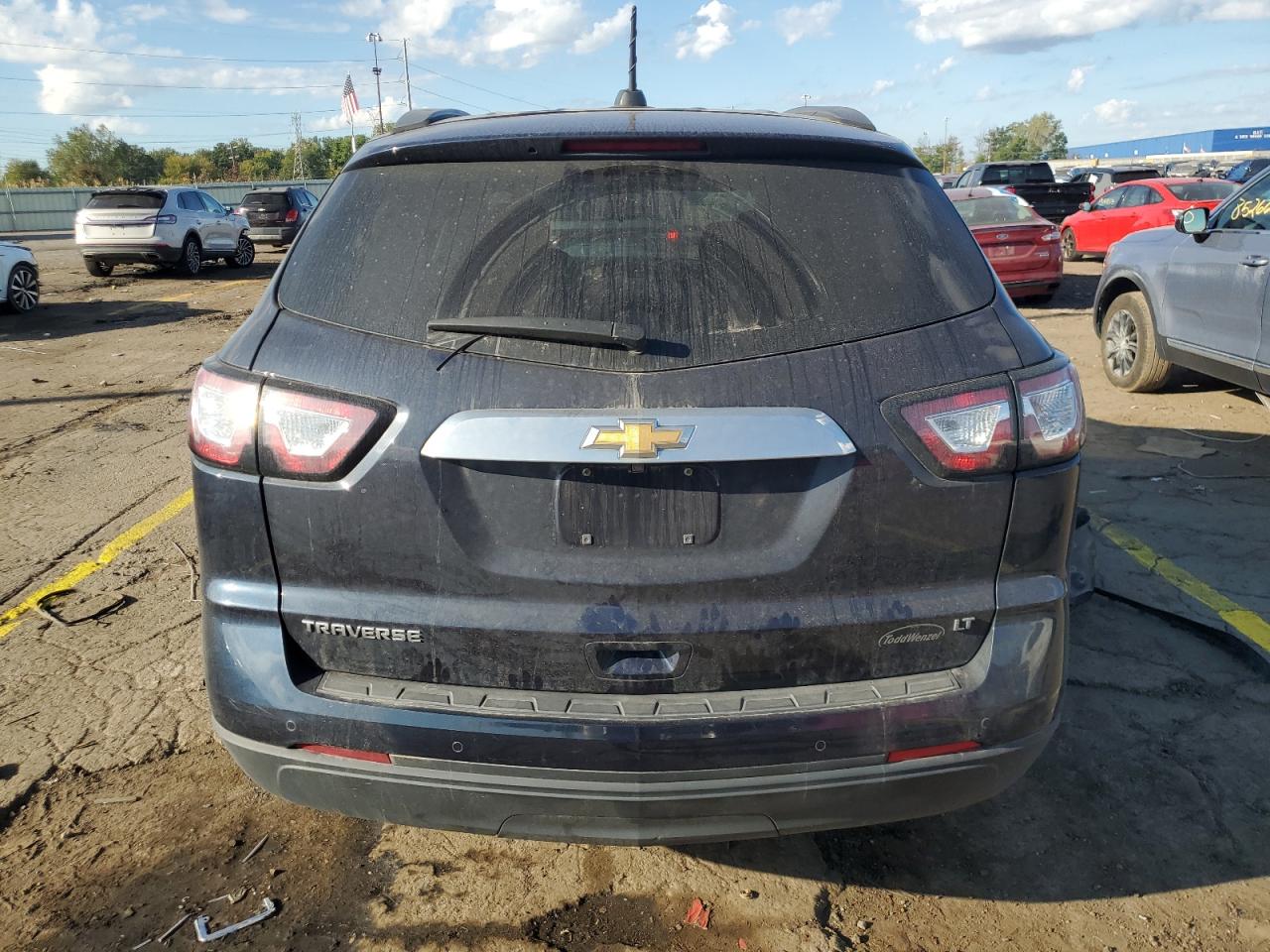 2017 Chevrolet Traverse Lt VIN: 1GNKRGKD2HJ184474 Lot: 82220375