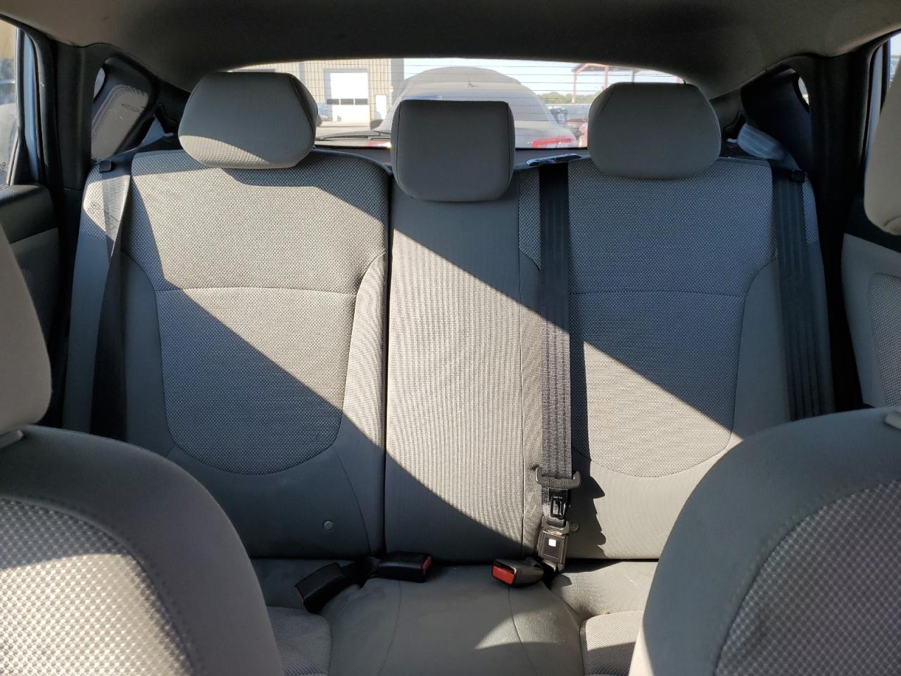 2014 Hyundai Accent Gls VIN: KMHCT5AE1EU177082 Lot: 86639565