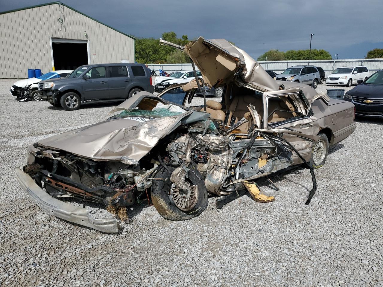 1997 Lincoln Town Car Signature