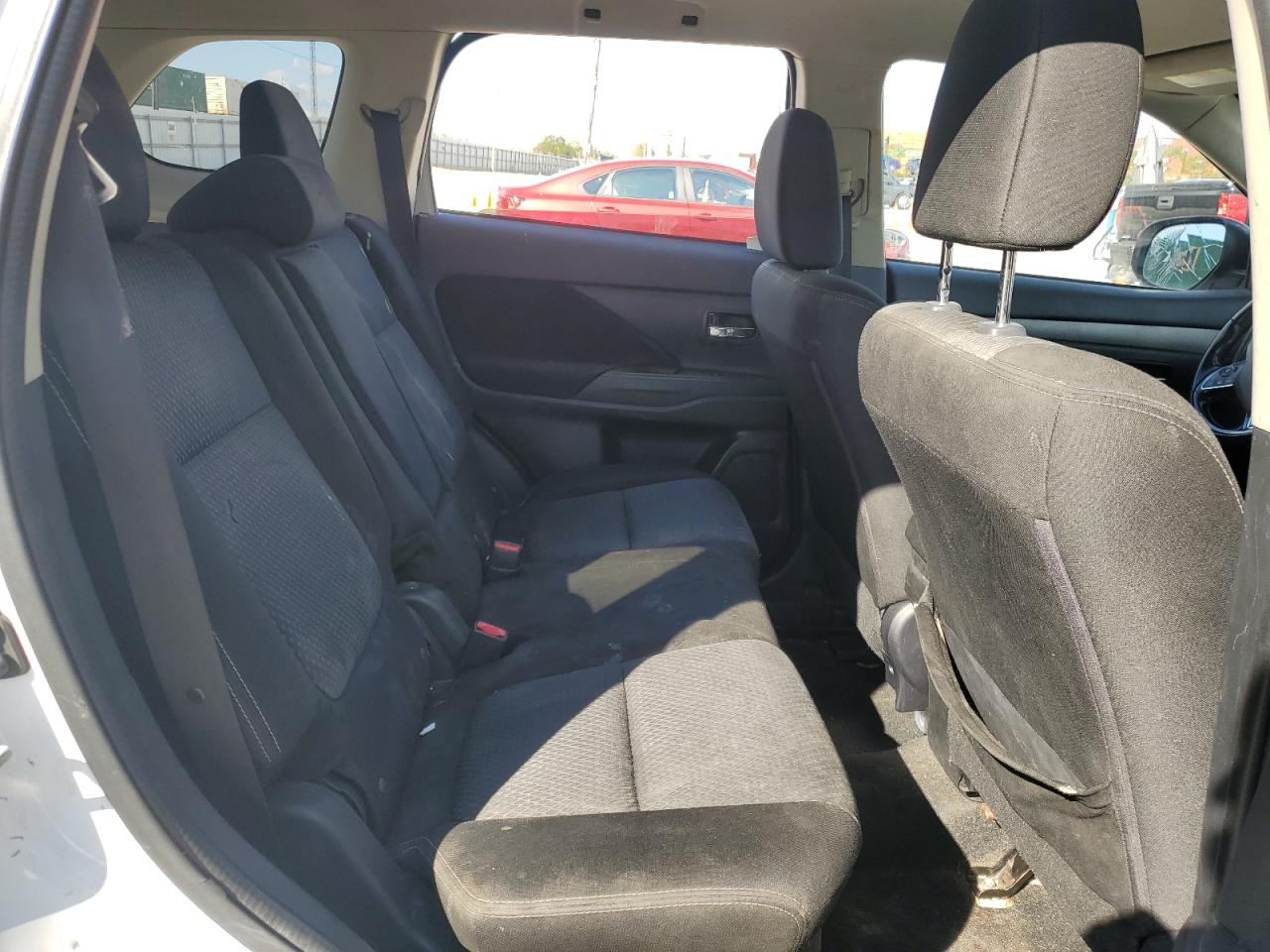 2016 Mitsubishi Outlander Es VIN: JA4AD2A34GZ020927 Lot: 82345905