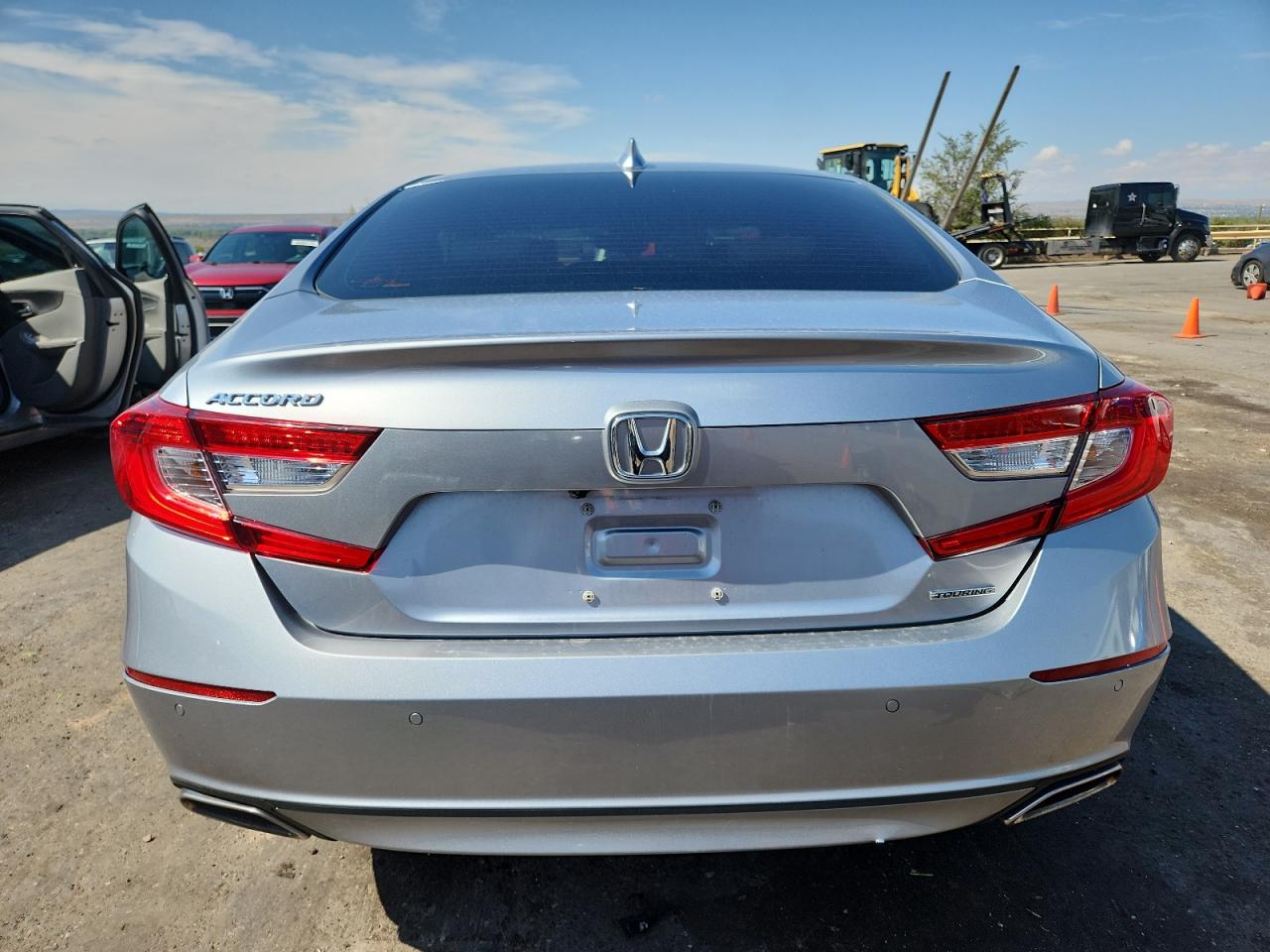 2018 Honda Accord Touring VIN: 1HGCV1F91JA192505 Lot: 85887915