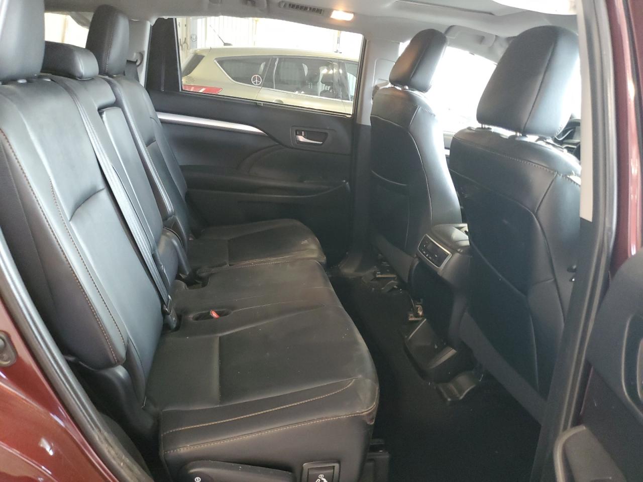 2019 Toyota Highlander Se VIN: 5TDJZRFH4KS959140 Lot: 84979235