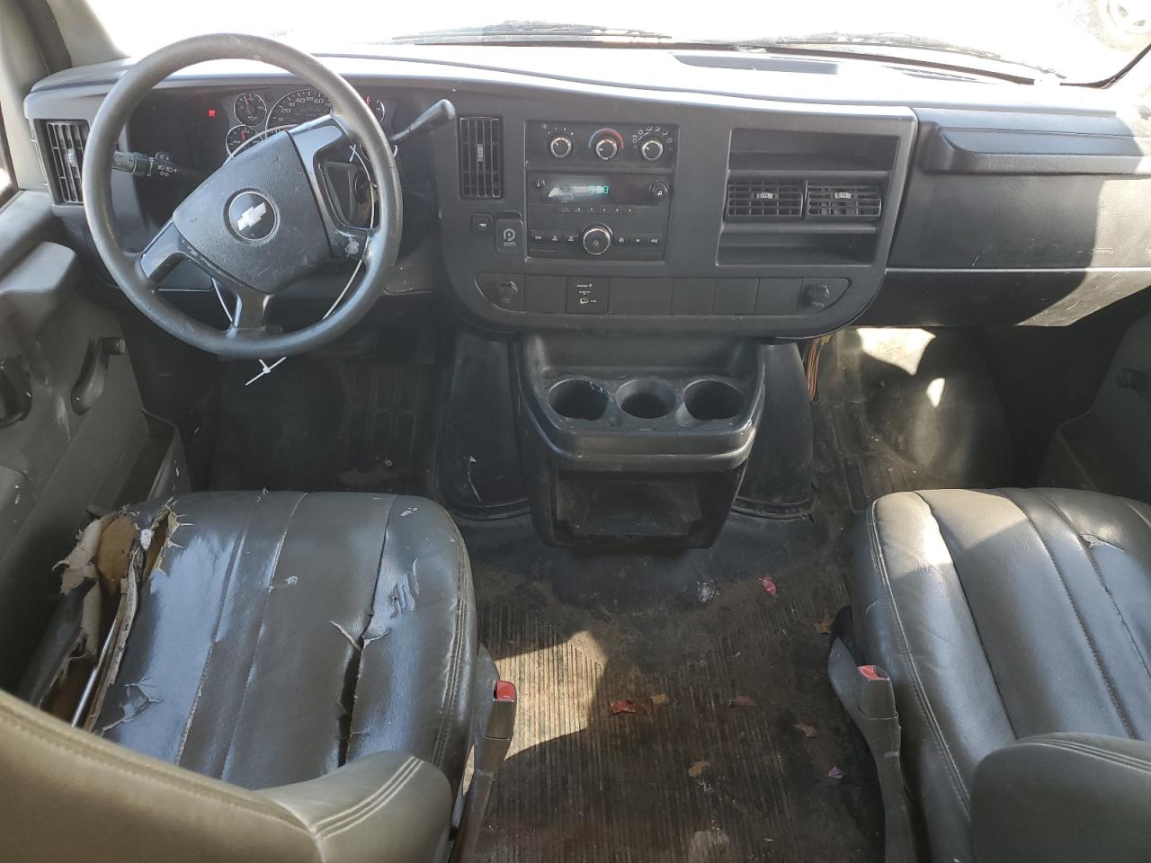 2008 Chevrolet Express G2500 VIN: 1GCGG25C681102627 Lot: 84625995