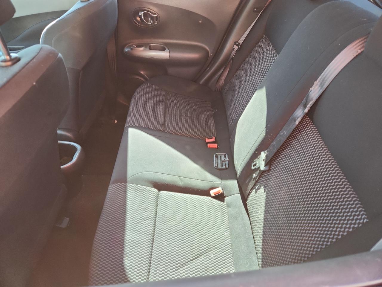 2015 Nissan Juke S VIN: JN8AF5MV1FT553614 Lot: 84866485