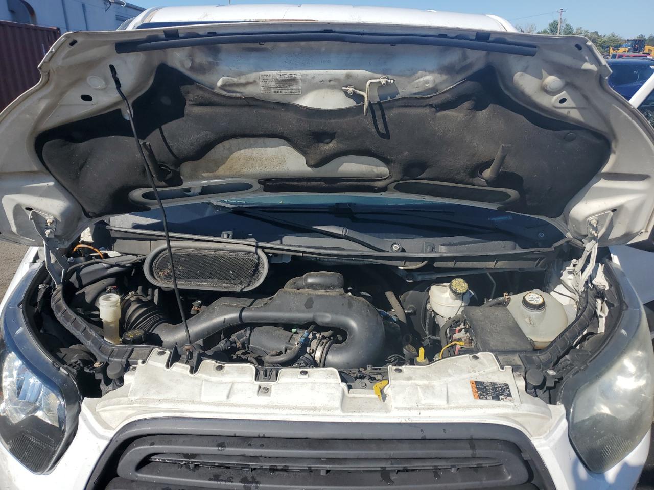 2015 Ford Transit T-250 VIN: 1FTNR1ZM9FKA37312 Lot: 85320365