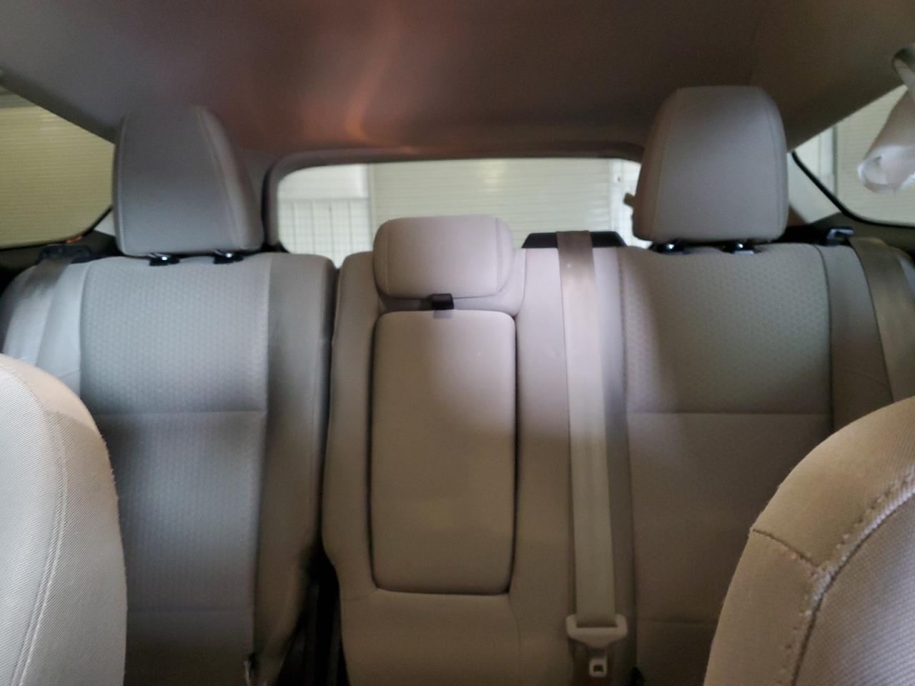 2018 Ford Escape Se VIN: 1FMCU9GD0JUA28062 Lot: 90302305