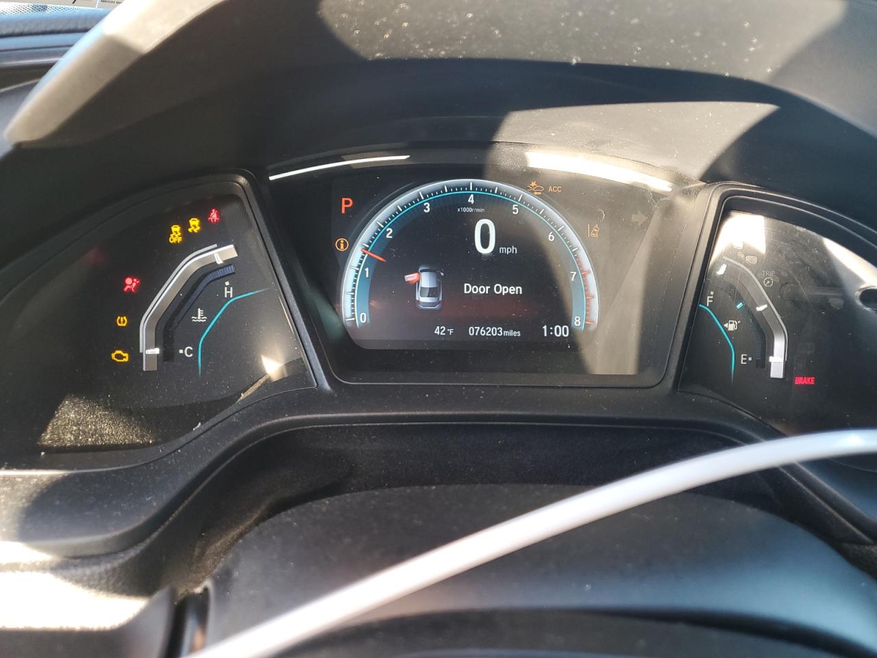 2019 Honda Civic Lx VIN: 2HGFC2F63KH520749 Lot: 82381025